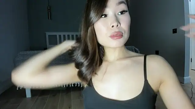 Yukisans online show from 01-19-25, 03:42