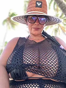 Snapshot of Saorii_kiido chatting on 02-07-25, 08:10 Saorii kiido online show from 02-07-25, 08:10