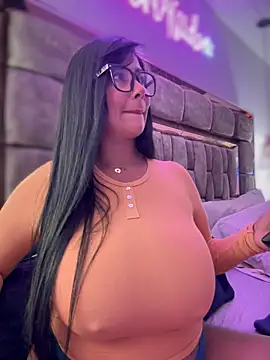 Snapshot of Saorii_kiido chatting on 02-20-25, 01:14 Saorii kiido online show from 02-20-25, 01:14