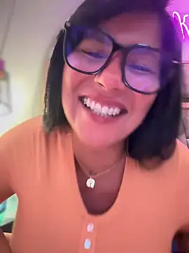 Snapshot of Saorii_kiido chatting on 02-20-25, 04:18 Saorii kiido online show from 02-20-25, 04:18