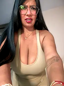 Snapshot of Saorii_kiido chatting on 09-25-25, 04:27 Saorii kiido online show from 09-25-25, 04:27