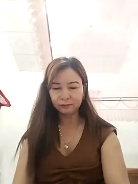 Sexy-ladyboobs20 online show from 01-06-25, 10:47