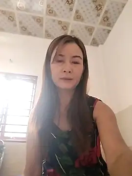 Sexy-ladyboobs20 online show from 03-12-25, 06:07