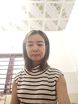 Sexy-ladyboobs20 online show from 09-14-25, 12:54