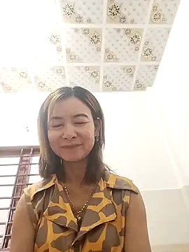 Sexy-ladyboobs20 online show from 09-15-25, 01:05