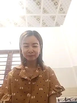 Sexy-ladyboobs20 online show from 09-22-25, 12:56