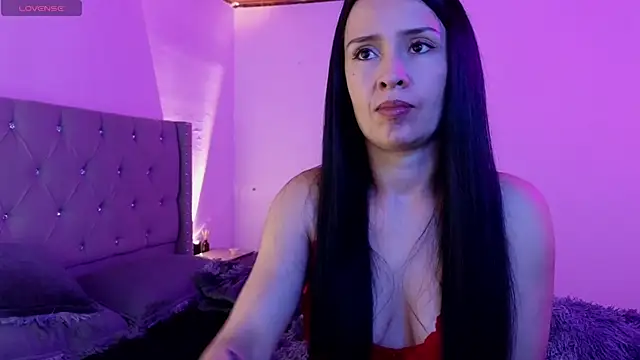 cristal hilton 10 online show from 01-11-26, 11:26