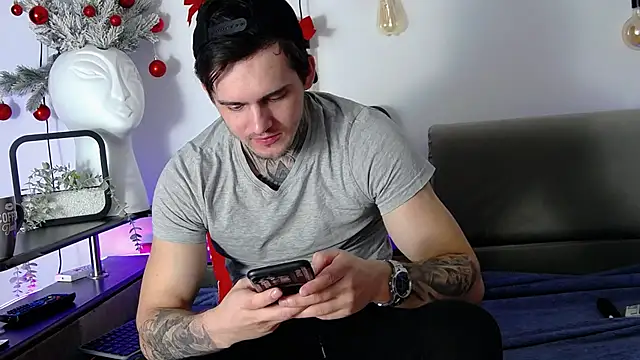 Snapshot of CarterCole chatting on 01-05-25, 06:46 CarterCole online show from 01-05-25, 06:46