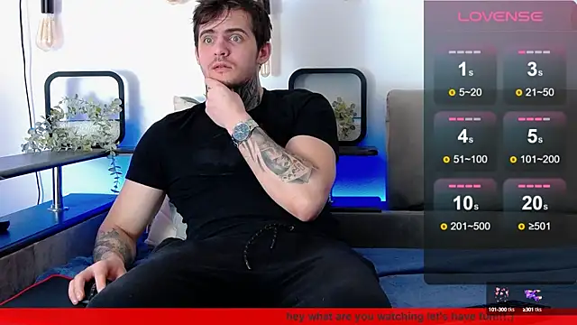 Snapshot of CarterCole chatting on 02-27-25, 11:10 CarterCole online show from 02-27-25, 11:10