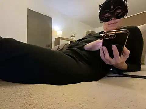 Marilou1983 online show from 02-16-26, 10:06