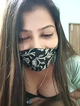 Snapshot of SANAYA_ROY chatting on 01-06-25, 10:13 SANAYA ROY online show from 01-06-25, 10:13