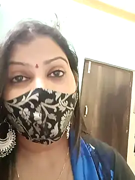 Snapshot of SANAYA_ROY chatting on 02-03-25, 11:09 SANAYA ROY online show from 02-03-25, 11:09