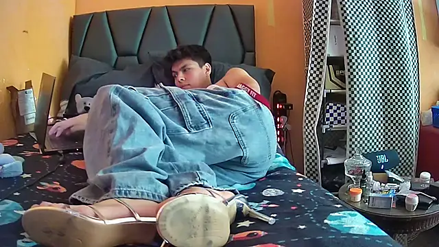 diegotorresd2312 online show from 03-25-26, 05:41