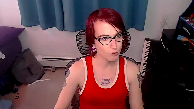 Snapshot of RyffBurnz chatting on 11-10-25, 06:29 RyffBurnz online show from 11-10-25, 06:29