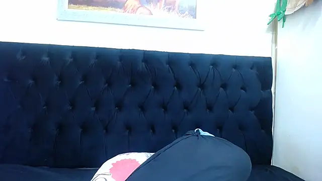 SpicyQueenxxxx online show from 02-08-25, 03:41