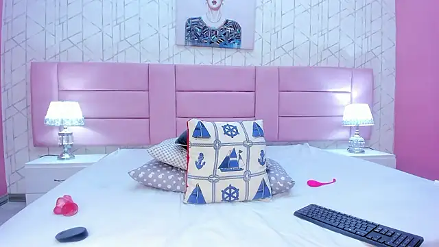 Snapshot of Nahiajhonson_ chatting on 12-05-24, 06:11 Nahiajhonson online show from 12-05-24, 06:11