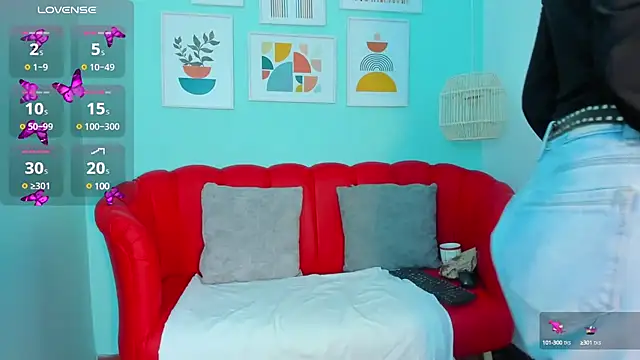 Snapshot of Nahiajhonson_ chatting on 02-25-25, 12:34 Nahiajhonson online show from 02-25-25, 12:34