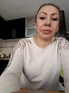 coral smitth online show from 10-04-25, 07:45