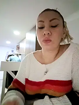 coral smitth online show from 10-08-25, 07:00