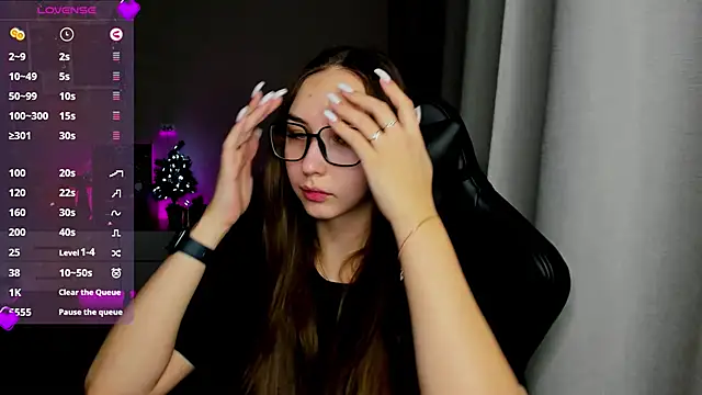 Snapshot of Sm0ly chatting on 12-07-24, 02:09 Sm0ly online show from 12-07-24, 02:09