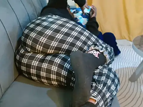 leslysexygirl online show from 09-23-25, 06:16