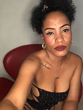 Snapshot of AdelaHaneix chatting on 01-12-25, 07:21 AdelaHaneix online show from 01-12-25, 07:21