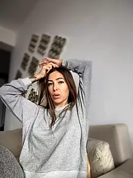 RaquelleDevon online show from 10-03-25, 10:34