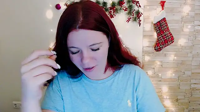 Snapshot of Sun_Alexia chatting on 12-11-24, 06:04 Sun Alexia online show from 12-11-24, 06:04