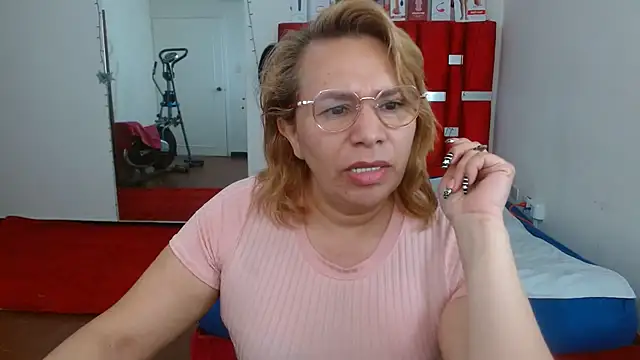 Snapshot of krystal_thomson chatting on 11-07-25, 04:29 krystal thomson online show from 11-07-25, 04:29