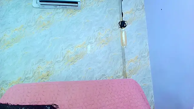 Mia candy 0 online show from 12-16-25, 12:10