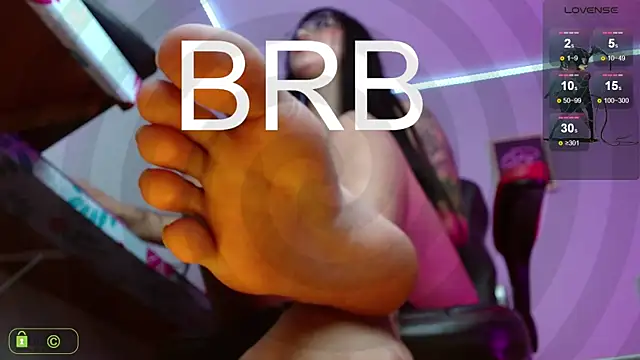 Miss scarllet  online show from 01-31-25, 01:02