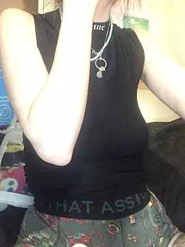 Snapshot of indie-rayne chatting on 03-03-25, 06:26 indie-rayne online show from 03-03-25, 06:26