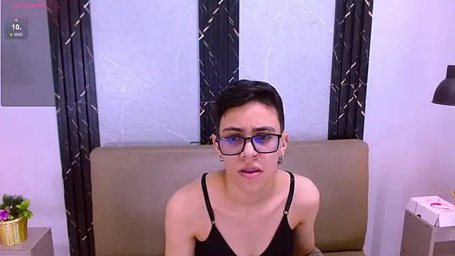 Cutie Shy  online show from 10-13-25, 07:25