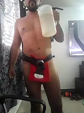 Snapshot of LatinMar chatting on 12-25-24, 09:00 LatinMar online show from 12-25-24, 09:00