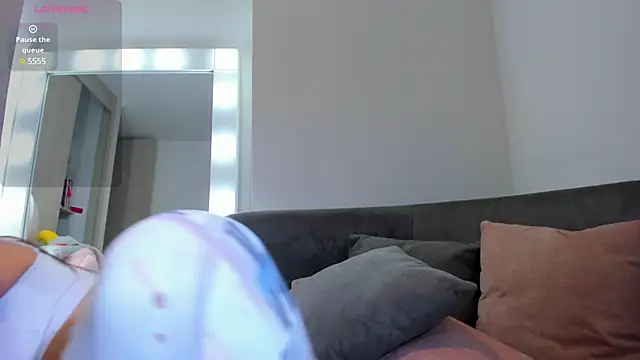 Snapshot of GabyFerrerr chatting on 01-01-25, 05:54 GabyFerrerr online show from 01-01-25, 05:54