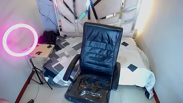 Salome Milf202 online show from 03-29-26, 08:20