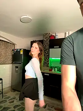 samantha kevin online show from 11-23-25, 04:12