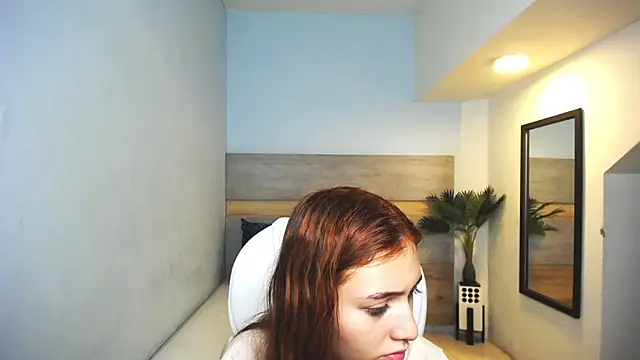 liseth fox online show from 12-26-24, 04:14