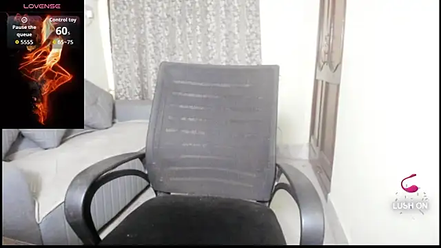 Snapshot of Rubika_sharma chatting on 10-02-25, 10:00 Rubika sharma online show from 10-02-25, 10:00