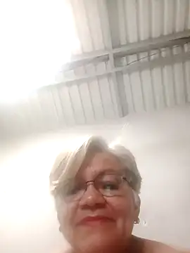 Madrastrahot69 online show from 09-16-25, 08:54