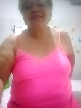 Snapshot of Madrastrahot69 chatting on 09-19-25, 04:03 Madrastrahot69 online show from 09-19-25, 04:03