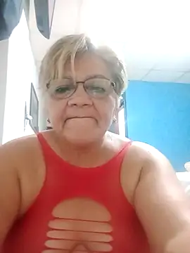 Snapshot of Madrastrahot69 chatting on 09-22-25, 03:41 Madrastrahot69 online show from 09-22-25, 03:41