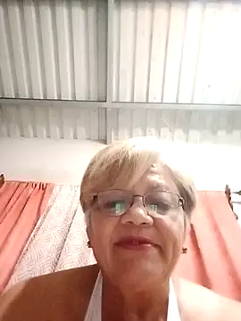 Madrastrahot69 online show from 10-01-25, 05:24