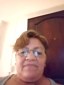 Snapshot of Madrastrahot69 chatting on 10-29-25, 05:31 Madrastrahot69 online show from 10-29-25, 05:31