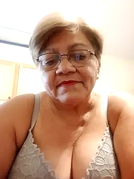 Madrastrahot69 online show from 02-19-26, 06:59