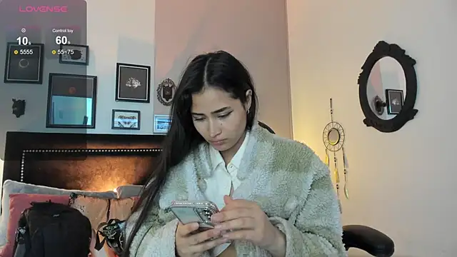 lara madisson online show from 09-12-25, 12:11