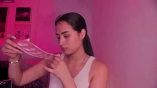 lara madisson online show from 10-01-25, 04:29