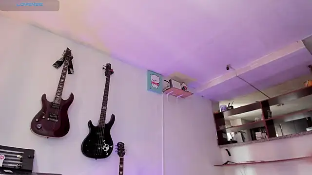 Snapshot of lilpervertgirl chatting on 12-03-24, 04:17 lilpervertgirl online show from 12-03-24, 04:17