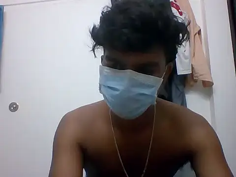 Snapshot of Bangalore_boy29 chatting on 06-07-26, 04:44 Bangalore boy29 online show from 06-07-26, 04:44