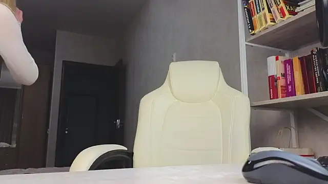 Marietta Castro online show from 02-08-26, 02:20